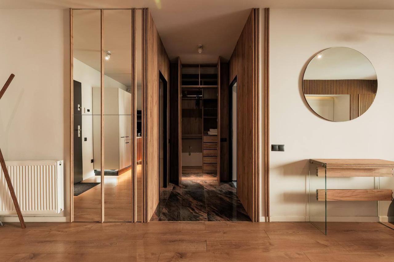 Nest Inn Stiletto Apartment كلوج-نابوكا المظهر الخارجي الصورة