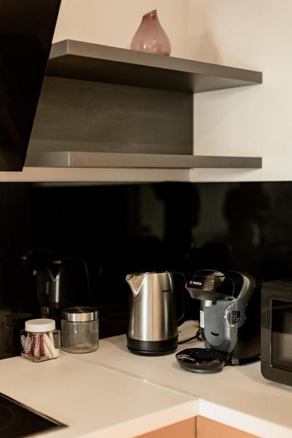 Nest Inn Stiletto Apartment كلوج-نابوكا المظهر الخارجي الصورة